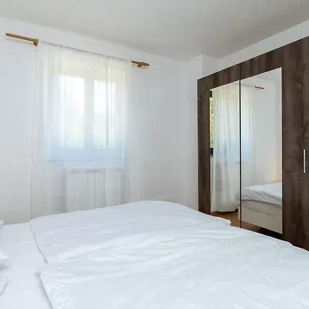 Haus Rita Apartment Labin  Exterior photo